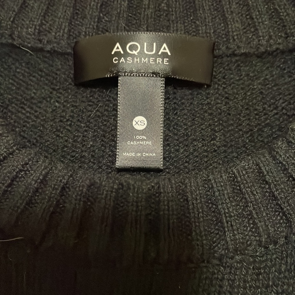 Aqua Cashmere Sweater XS - Picture 3 of 4